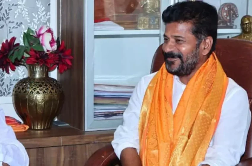  టీపీసీసీ రథసారధి..ఫైర్ బ్రాండ్ రేవంత్ రెడ్డికి భద్రతగా ఉండే గన్ మెన్లు గురువారం కనిపించకపోవటం చర్చనీయాంశంగా మారింది.