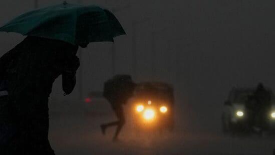  Schools Holiday: తుఫాను ప్రభావంతో నేడు, రేపు పాఠశాలలకు సెలవు