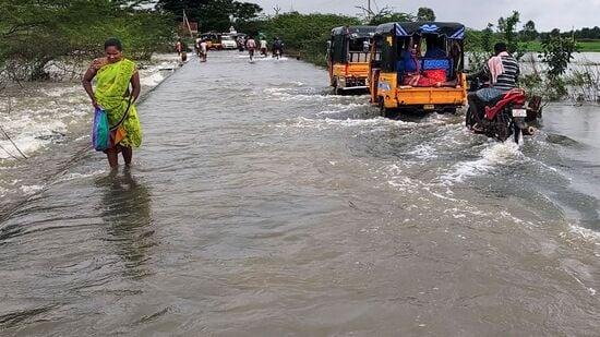  Cyclone Michaung: నెల్లూరుకు సమీపంలో మిచౌంగ్ తుఫాను…కోస్తాలో భారీ వర్షాలు