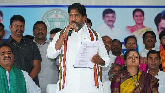  Praja Palana : పార్టీలోకి వస్తేనే ఇల్లు, పెన్షన్ ఇస్తామనే విధానం మా ప్రభుత్వంలో ఉండదు – డిప్యూటీ సీఎం భట్టి