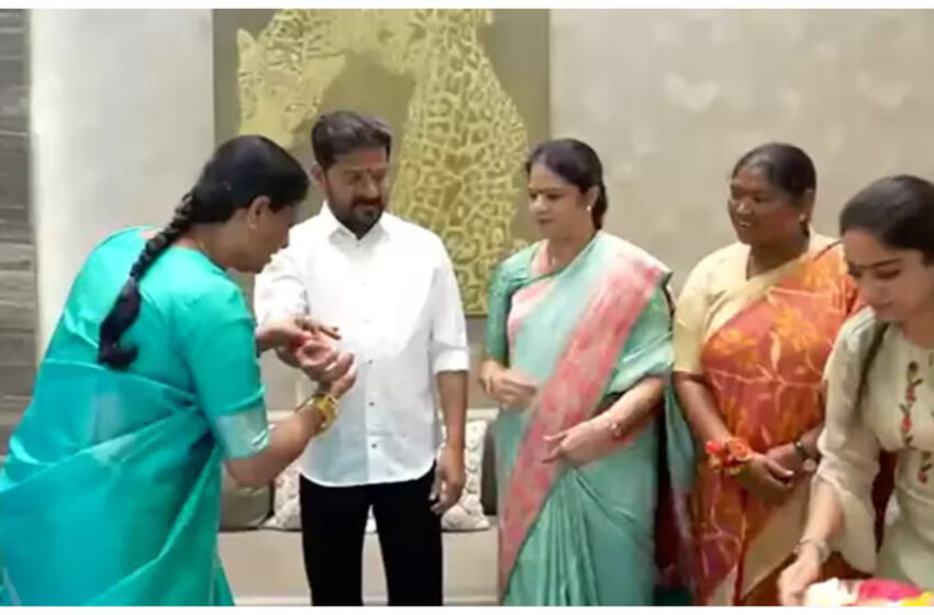  సీఎం రేవంత్ రెడ్డి నివాసానికి వెళ్లిన మంత్రి కొండా సురేఖ.. పరకాల వివాదం తర్వాత ఆసక్తికర పరిణామం